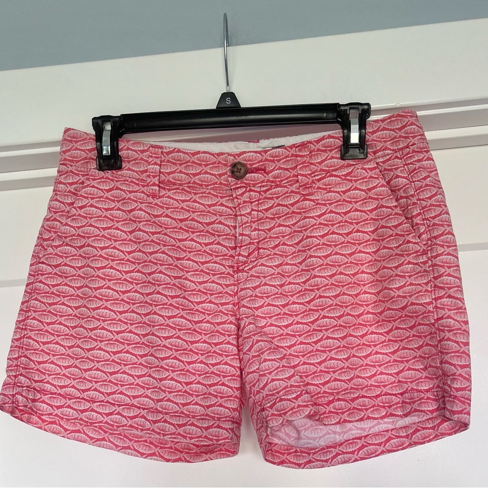 Old Navy Salmon/ Coral Fish Pattern Cotton Shorts Size 2